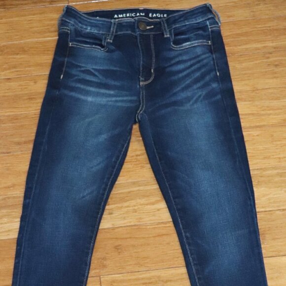 American Eagle Hi-Rise Jegging  Size 4 Short - Picture 1 of 4